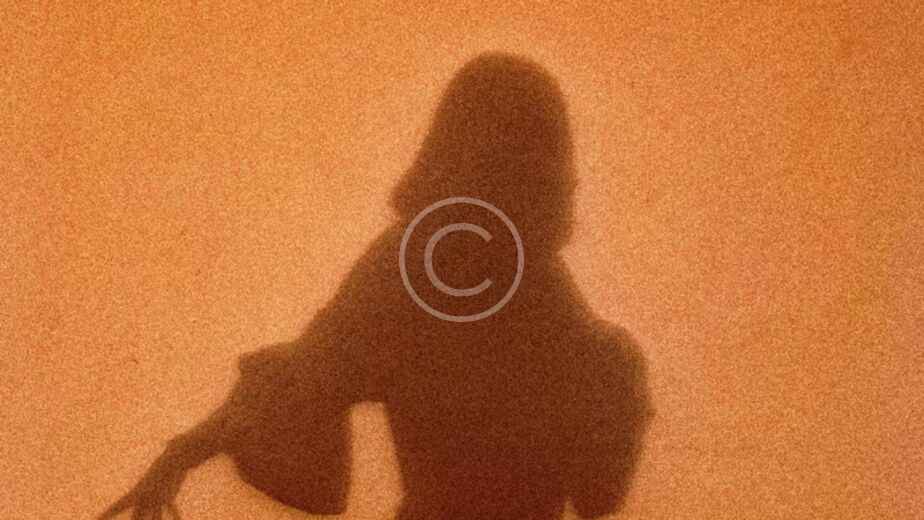 Custom Img 30 Copyright 924x520